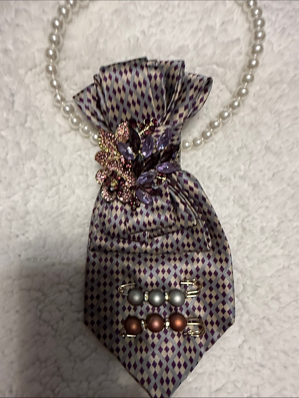 Lavender Diamond-Print Satin Necktie Necklace with Brooch and Pearls